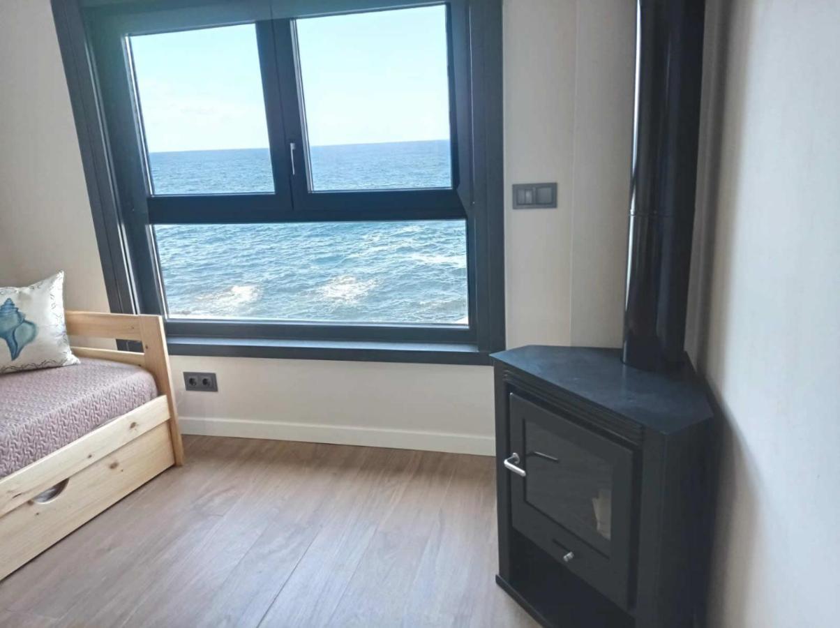 Vila Marina. Casa Marinera Con Terraza Sobre El Mar En Caion Cayon Ngoại thất bức ảnh